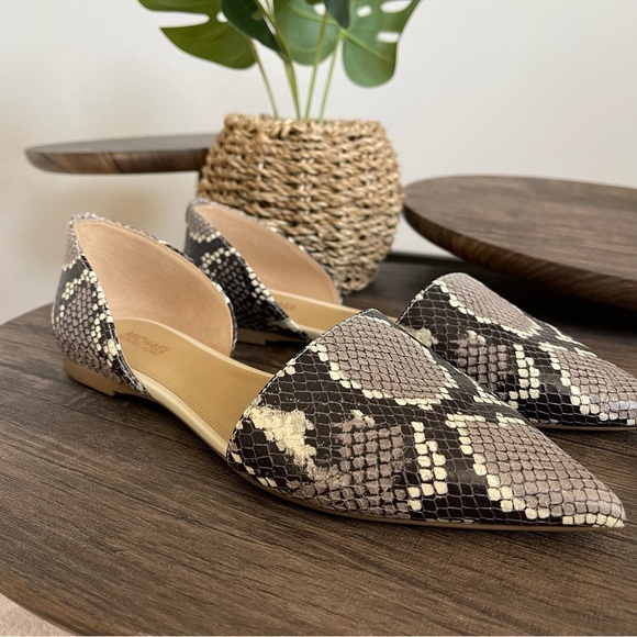 MICHAEL Michael Kors Shoes - Michael Kors flats